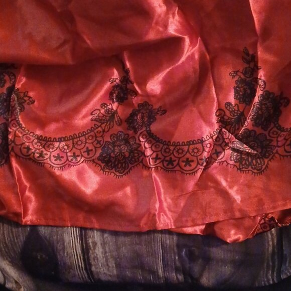 Women's Little Red Riding Hood Costume Size XL  NWOT - Picture 10 of 12